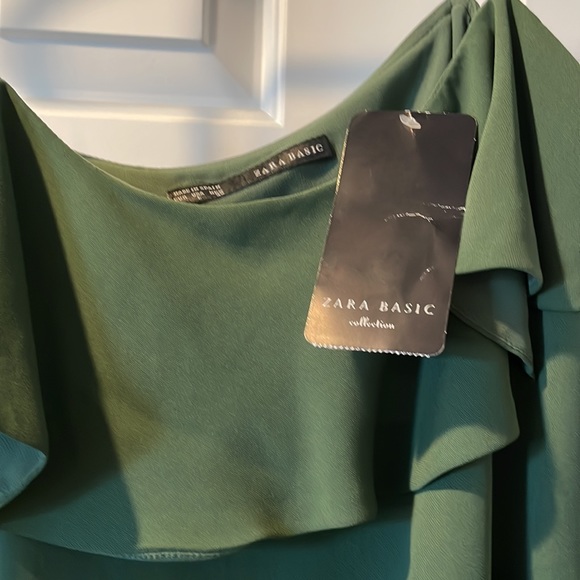 Zara Ruffle Dress - Picture 4 of 4